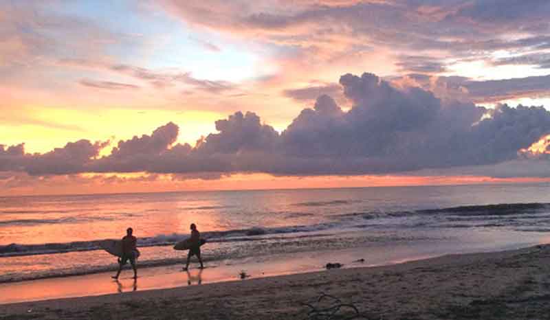 4 Famous Beaches in Canggu Bali? Check out the full info